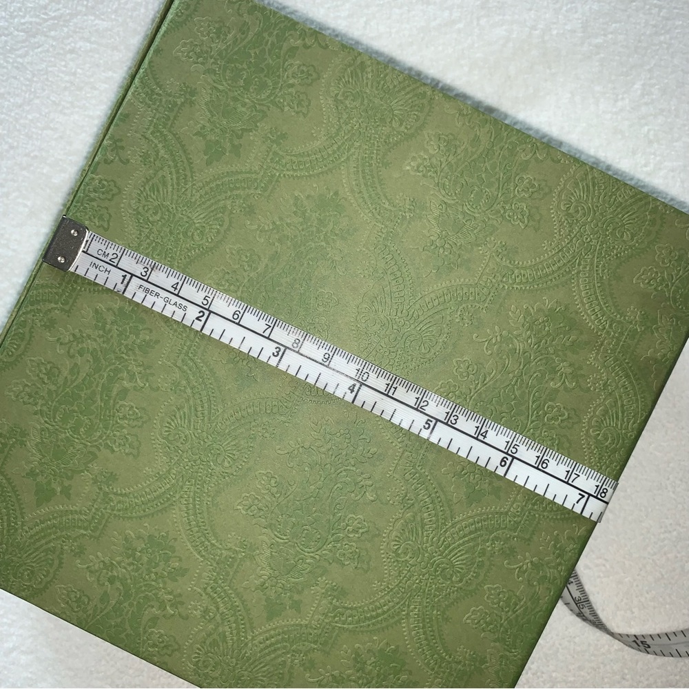 NEW! GUCCI Gift Box with Magnetic Flap Closure, GORGEOUS - Picture 10 of 16